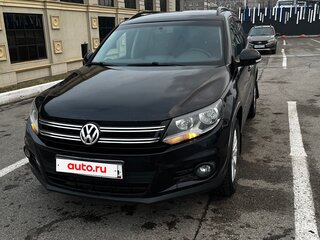 2013 Volkswagen Tiguan I Рестайлинг, чёрный, 1100000 рублей, вид 3