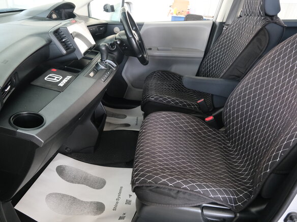 2010 Honda Freed I, серый - вид 19