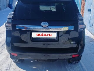2017 Toyota Land Cruiser Prado 150 Series Рестайлинг 1, чёрный, 5185000 рублей, вид 5