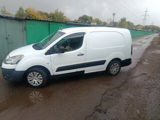 2013 Citroen Berlingo II Рестайлинг, белый, 590000 рублей, вид 4