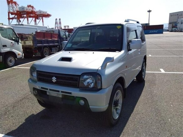 2011 Suzuki Jimny Kei car III Рестайлинг 1, серебристый, 1050000 рублей