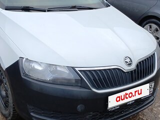 2019 Skoda Rapid I Рестайлинг, белый, 900000 рублей, вид 3