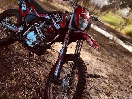2024 Motoland XR250, красный, 105000 рублей, вид 3