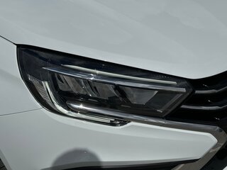 2026 Lada (ВАЗ) Vesta I Рестайлинг (NG), белый, 1785000 рублей, вид 4