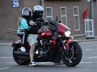 2011 Suzuki Boulevard M109R, красный, 1200000 рублей, вид 1