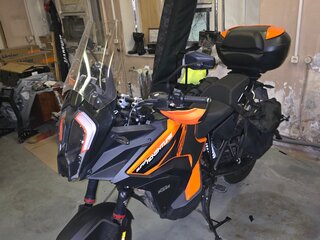 2021 KTM 1290 Super Adventure S, оранжевый, 1350000 рублей, вид 3