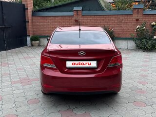 2016 Hyundai Solaris I Рестайлинг, красный, 850000 рублей, вид 4