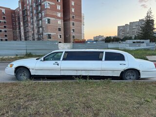 1999 Lincoln Town Car III, белый, 250000 рублей, вид 4