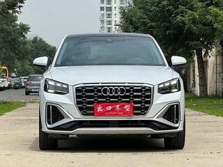 2022 Audi Q2 L 35 TFSI I Рестайлинг, белый, 1600000 рублей, вид 2