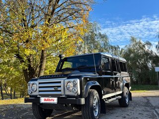2013 Land Rover Defender Base Utility 110 I Рестайлинг, чёрный, 2700000 рублей, вид 2