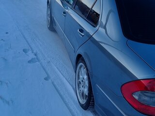 2006 Mercedes-Benz E-Класс 200 III (W211, S211) Рестайлинг, серый, 760000 рублей, вид 4