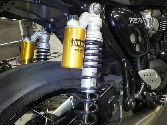 2021 Triumph Thruxton, чёрный, 1100000 рублей - вид 10