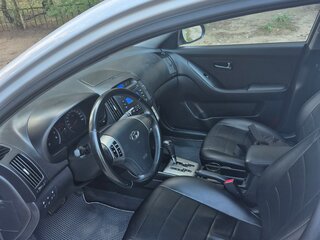 2011 Hyundai Elantra IV (HD), серебристый, 650000 рублей, вид 5