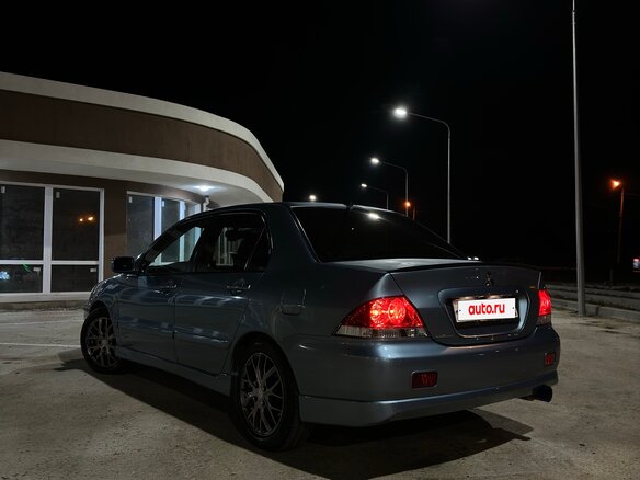 2006 Mitsubishi Lancer IX, серый, 700000 рублей - вид 5