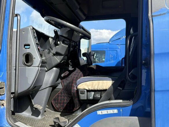 2011 Scania 4-Series, синий, 2100000 рублей - вид 3