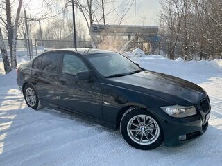 2011 BMW 3 серии 318i V (E90/E91/E92/E93) Рестайлинг, чёрный, 1150000 рублей, вид 4
