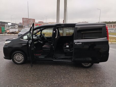 2015 Toyota Esquire I, чёрный, 1715000 рублей, вид 5