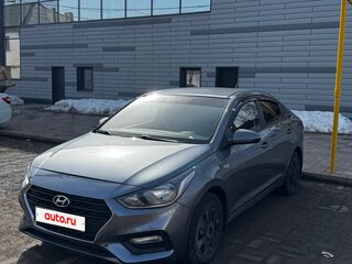 2019 Hyundai Solaris II, серый, 1420000 рублей, вид 2