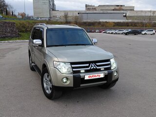 2008 Mitsubishi Pajero IV, бежевый, 1620000 рублей, вид 5