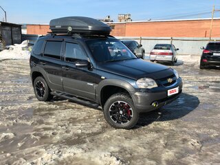 2011 Chevrolet Niva I Рестайлинг, чёрный, 550000 рублей, вид 5