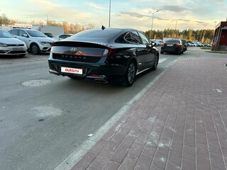 2020 Hyundai Sonata VIII (DN8), чёрный, 1800000 рублей, вид 3