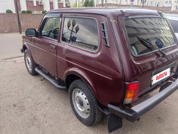 2013 Lada (ВАЗ) 2121 (4x4) I Рестайлинг, пурпурный, 330000 рублей - вид 9