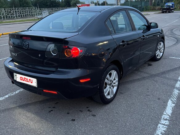 2005 Mazda 3 I (BK), чёрный - вид 3