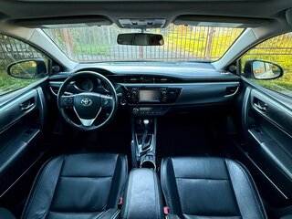 2016 Toyota Corolla XI (E160, E170, E180) Рестайлинг 1, белый, 1800000 рублей, вид 2