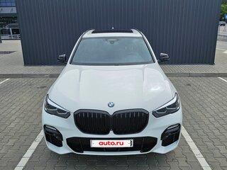 2020 BMW X5 40i IV (G05/G18), белый, 4720000 рублей, вид 4