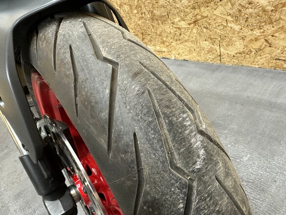 2022 Ducati Monster 937, зелёный, 1070000 рублей - вид 8