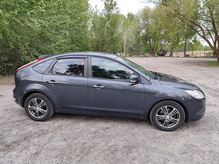 2011 Ford Focus II Рестайлинг, серый, 690000 рублей, вид 3