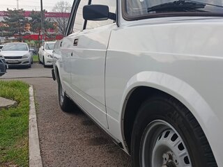2004 Lada (ВАЗ) 2107, белый, 235000 рублей, вид 5