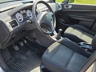 2007 Peugeot 307 I Рестайлинг, серебристый, 420000 рублей, вид 4