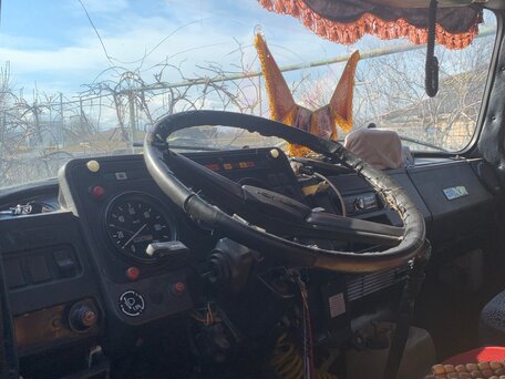 2002 ЗИЛ 5301 "Бычок", серебристый, 290000 рублей, вид 1