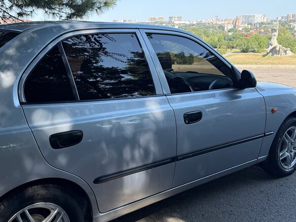 2007 Hyundai Accent ТагАЗ II, серый, 530000 рублей - вид 17