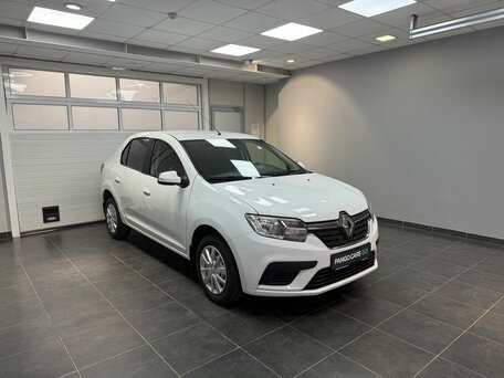 2022 Renault Logan II Рестайлинг, белый, 1155000 рублей, вид 3