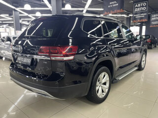 2017 Volkswagen Atlas I, чёрный, 2575000 рублей, вид 5
