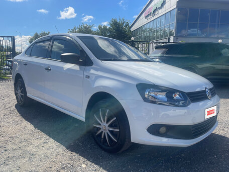 Volkswagen Polo V