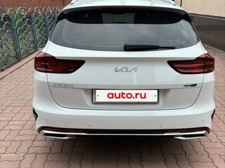 2021 Kia Ceed III Рестайлинг, белый, 2050000 рублей, вид 5
