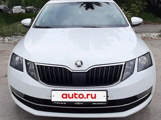 2019 Skoda Octavia III (A7) Рестайлинг, белый, 2105000 рублей, вид 1