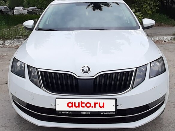 2019 Skoda Octavia III (A7) Рестайлинг, белый, 2105000 рублей