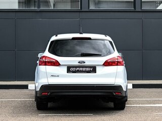 2018 Ford Focus III Рестайлинг, белый, 978000 рублей, вид 4