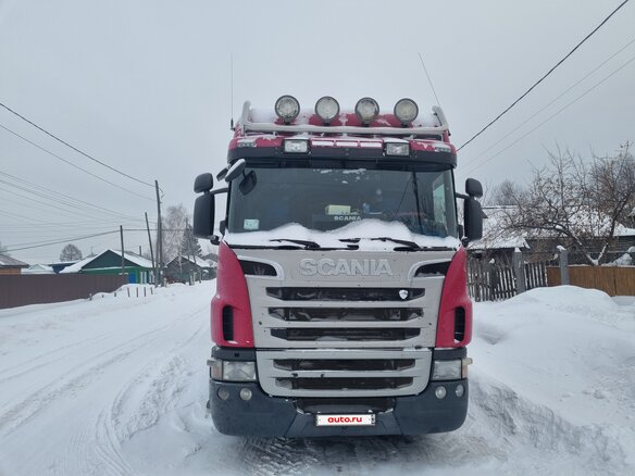 2011 Scania G-series, красный, 3000000 рублей - вид 1