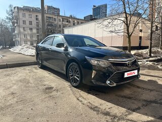 2016 Toyota Camry VII (XV50) Рестайлинг, чёрный, 1800000 рублей, вид 3