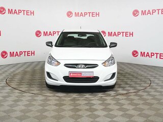 2013 Hyundai Solaris I, белый, 588000 рублей, вид 2