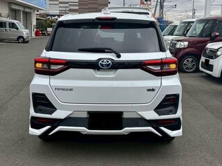 2023 Toyota Raize I, белый, 1230000 рублей, вид 5