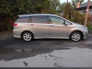 2009 Toyota Wish II, серый, 1350000 рублей, вид 2