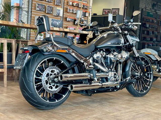 2023 Harley-Davidson Breakout, чёрный, 2750000 рублей, вид 5