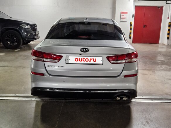 2019 Kia Optima IV Рестайлинг, серый, 1410000 рублей - вид 3