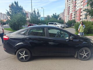 2016 Ford Fiesta Mk6 Рестайлинг, чёрный, 888000 рублей, вид 2